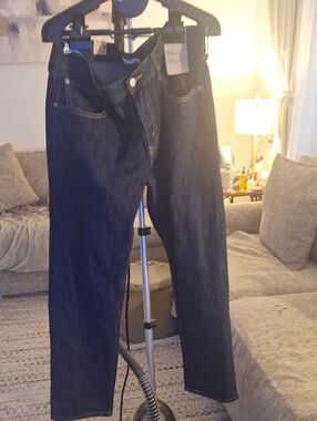 Men's Dark Blue Straight-Leg Jeans - Classic Denim